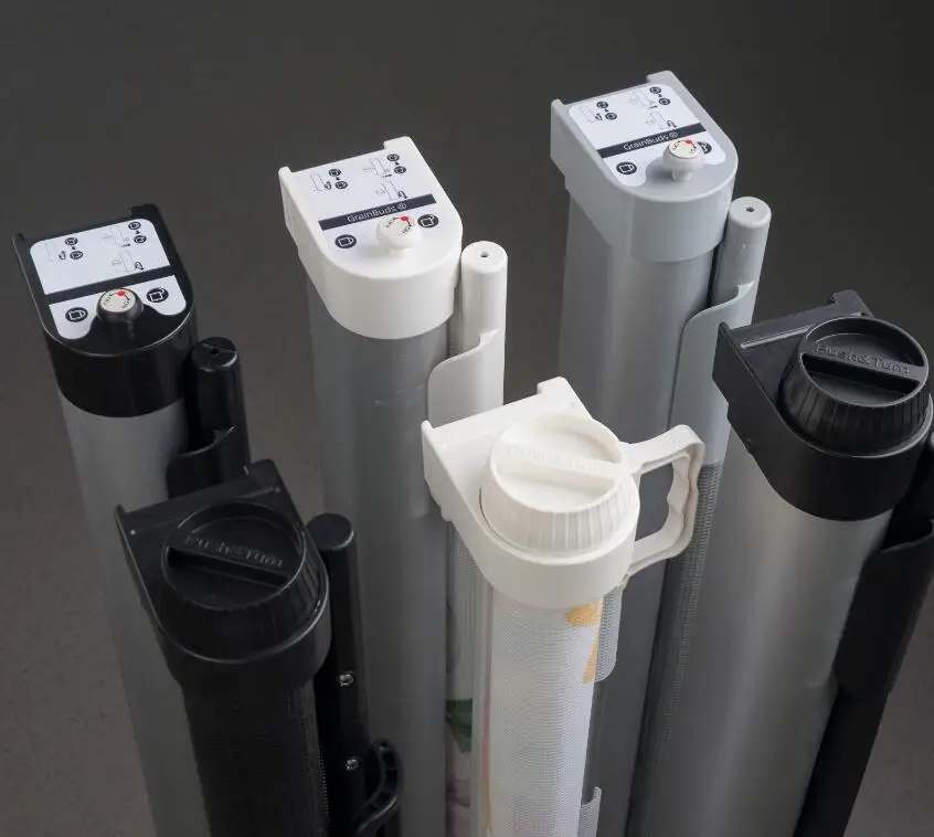 

Child Safety Indoor/Outdoor Retractable Baby Gate 33" Tall, Extends to 71" Wide, Sliver