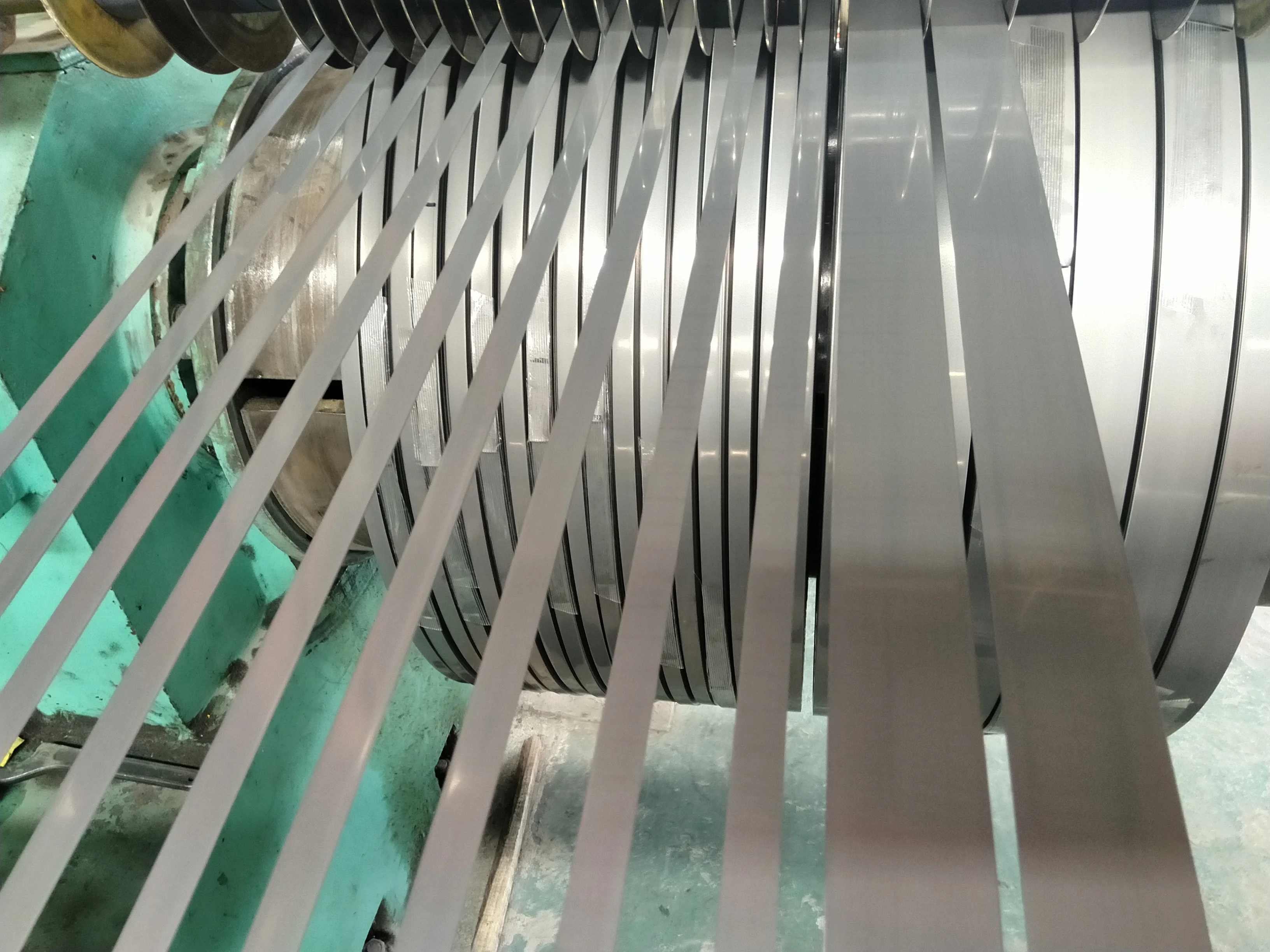 Precision ±1% Tolerance 5~200mm Width Various Sizes 300 Series Stainless Steel Strip Coil Cold Rolled with 2B Surface Finish