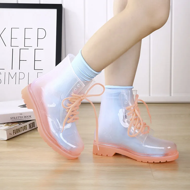 

Wholesale New Fashion girl clear pvc transparent jelly shoes women ankle plastic rain boots for women custom rubber color boots