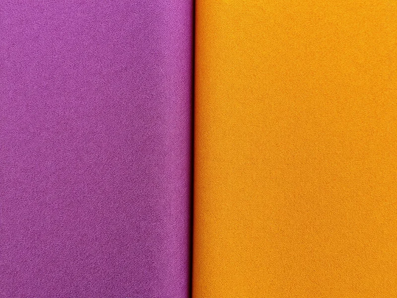 Comparison of fabric quality between mainstream and specialty crafting suppliers