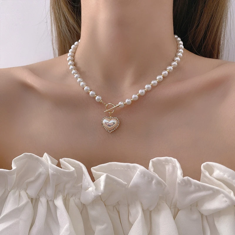 

Pearl love necklace women's new fashion niche design sense clavicle chain versatile neck chain