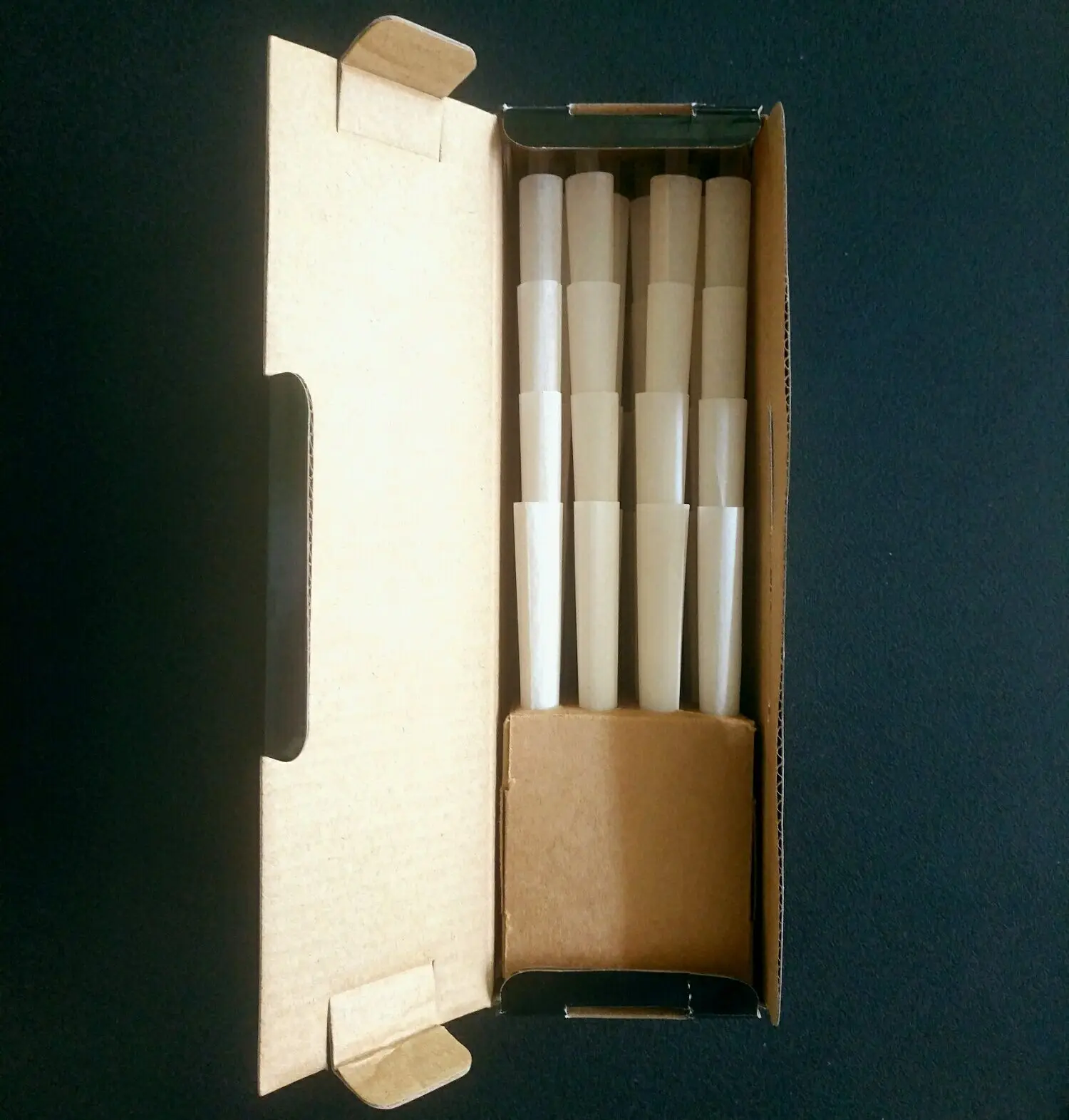 
Pre-rolled cones King Size Hemp paper 64pcs 