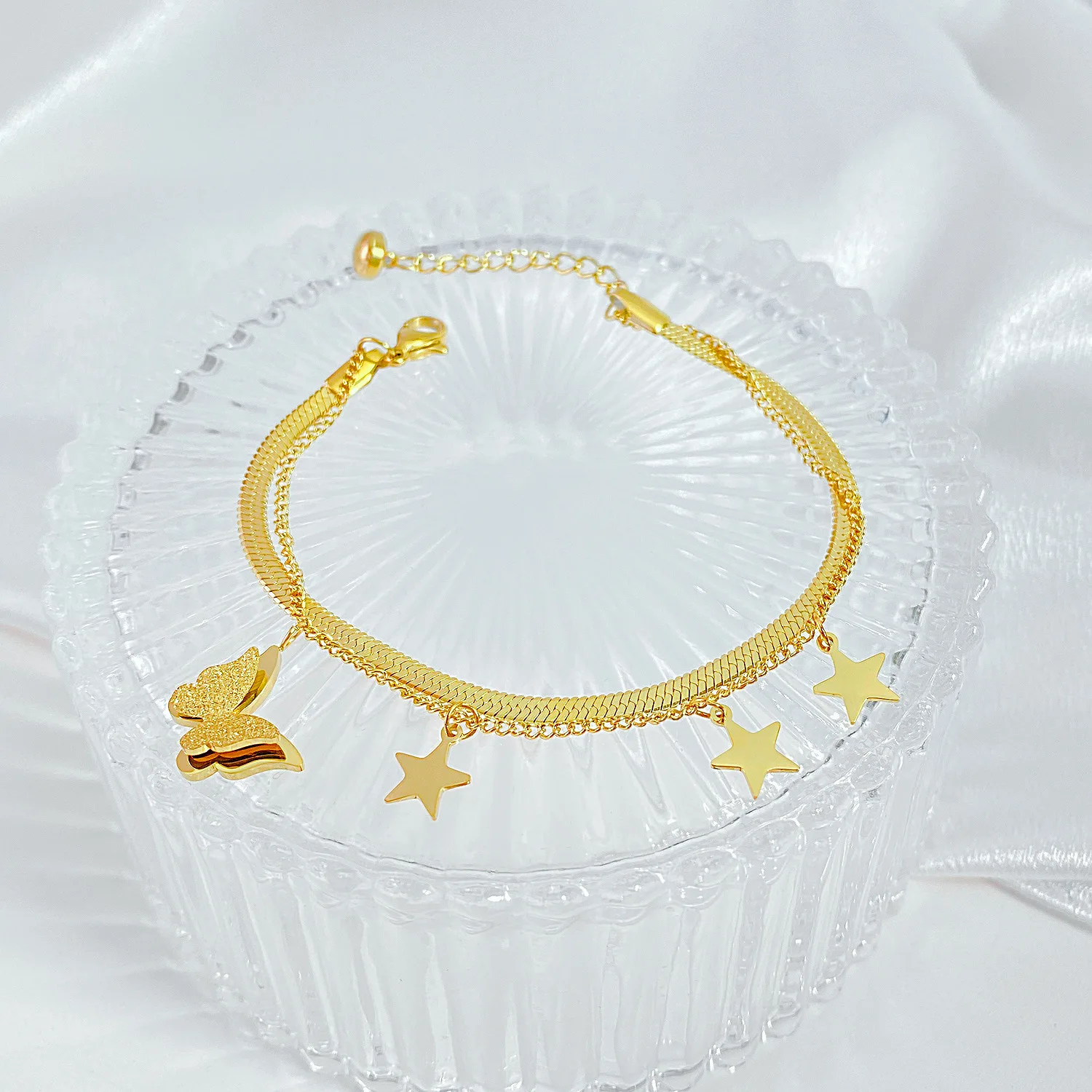

HongTong Factory Direct Stainless Steel Five-pointed Star Double-layer Bracelet Female Personality Wild Stitching Butterfly, Picture shown