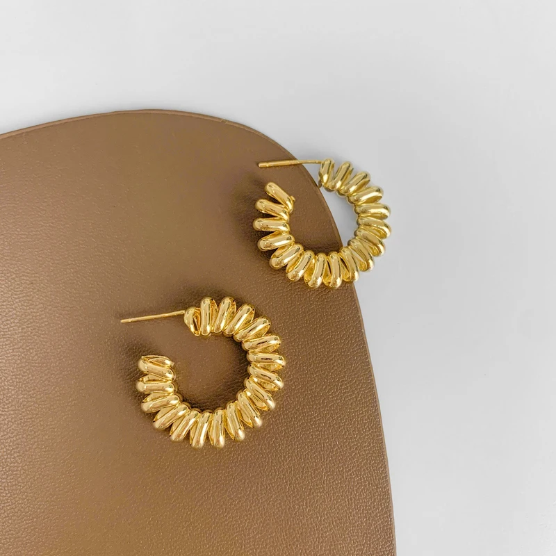 

Vershal A-154 High Quality 18k Gold Plated Vintage Twisted Loop Hoop Earrings For Women