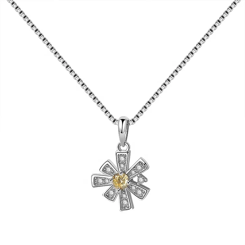 

Made In China 925 Sterling Silver Daisy Cubic Zircon Pendant For Women, White