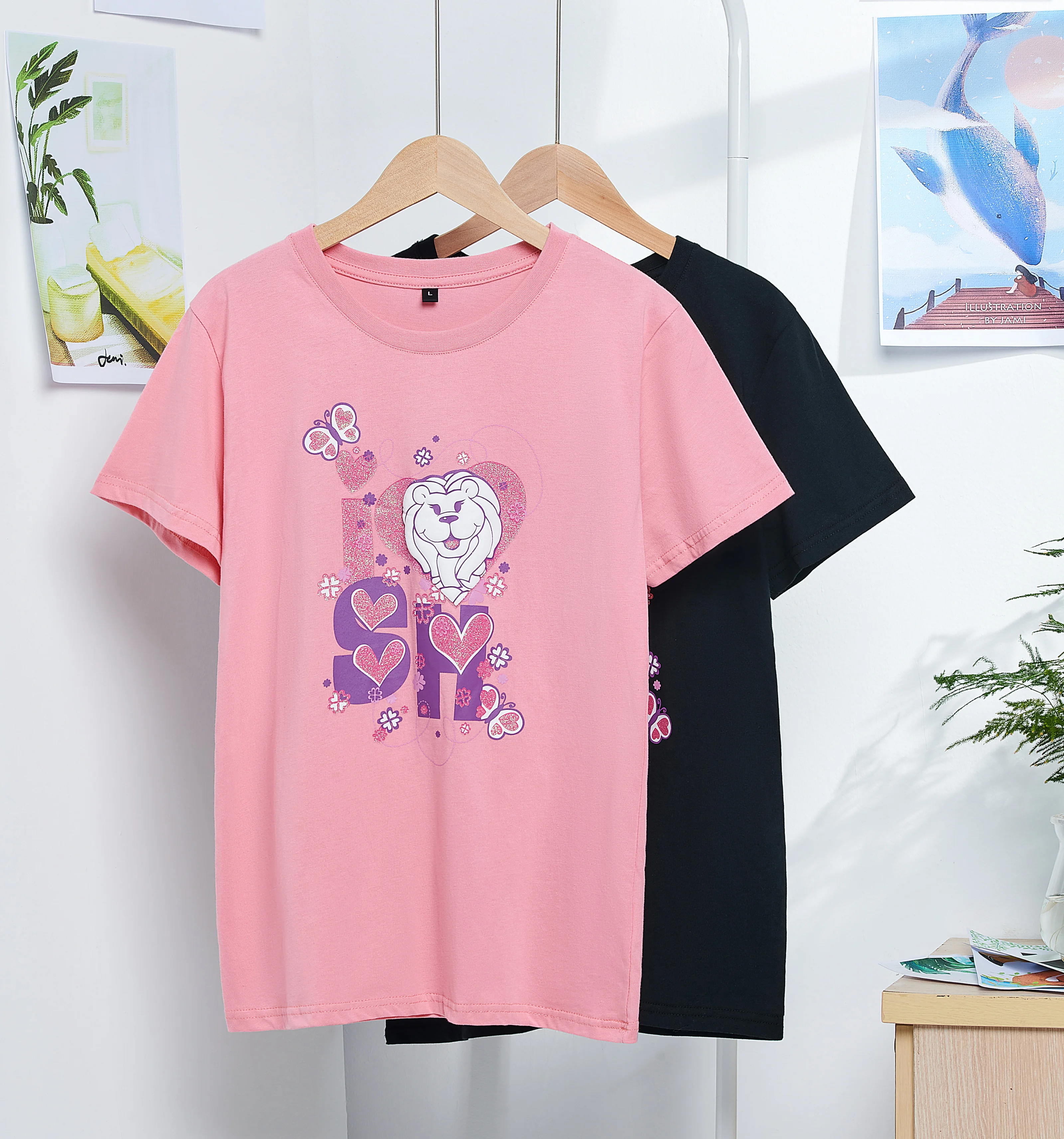 

RTS OEM factory wholesale multi print designs premium 100 cotton graphic t shirts women t shirt printing ladies tshirt