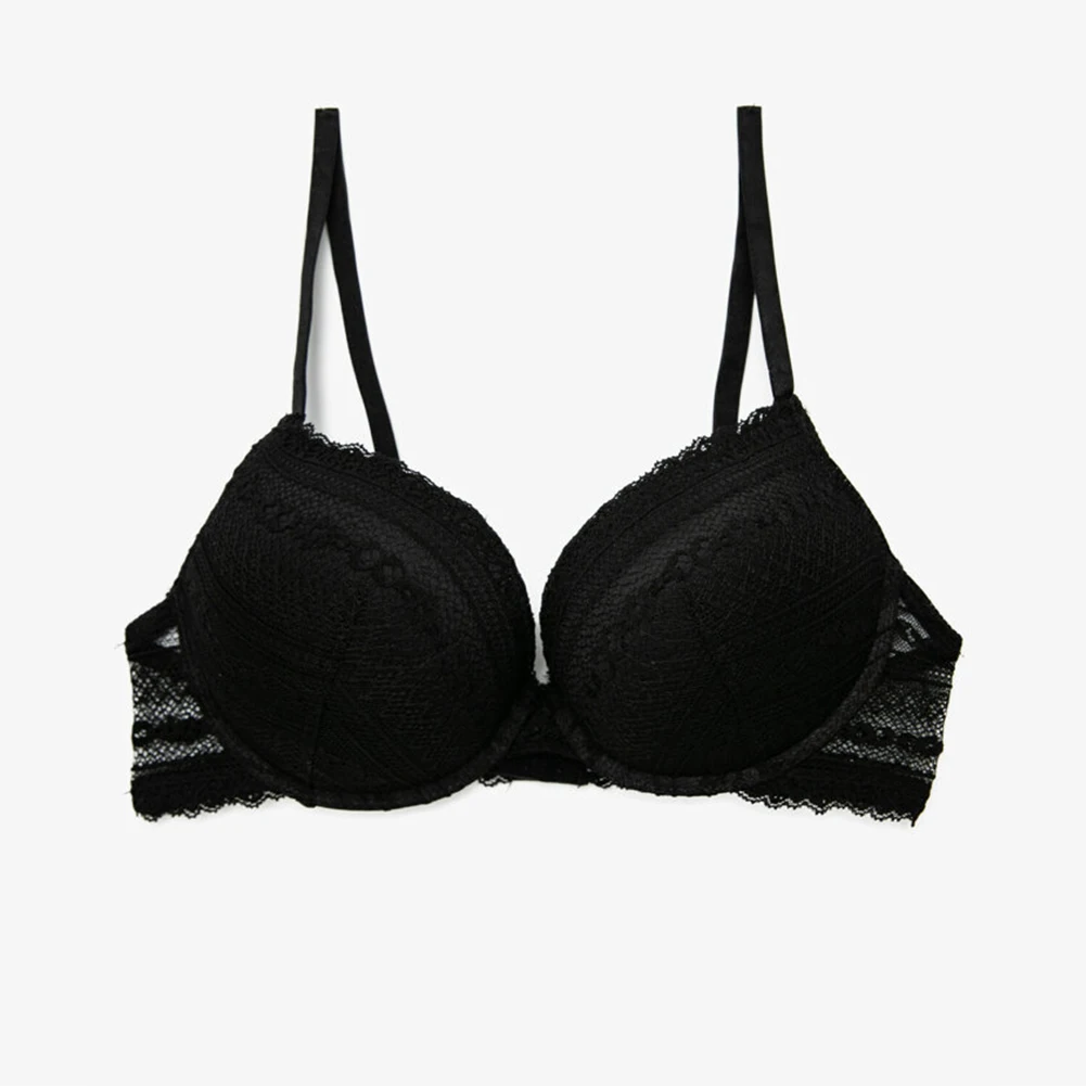 

Factory Outlet The Materials Used Are Guaranteed And Clean, Fashion Many Styles Used Bra, Mixed color