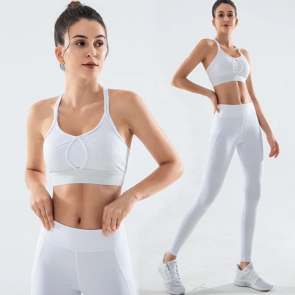 

2021 Tiktok Plus Size Nylon Spandex Two Piece Sport Bra and Legging Women Fitness Wear Ribbed Yoga Sets with Pockets