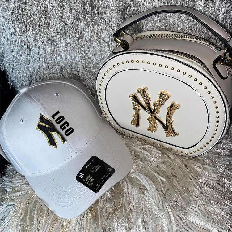 

Wholesale Designer Famous Brands Luxury Leather Red NY Hat And Purse Set Bag Purses For Women 2021 Handbag, Accept customized