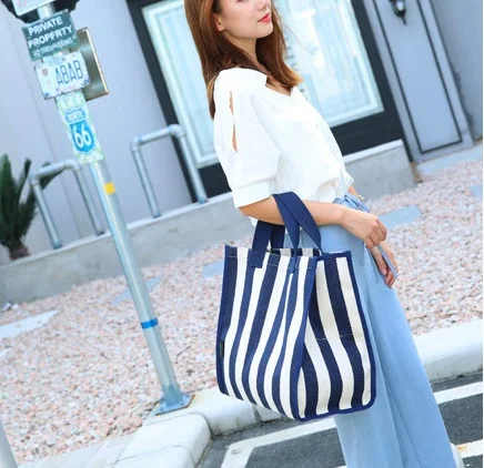 

Low MOQ Reusable Strong Canvas Striped Bags 2021 Tote Shopping Bag, Customized color