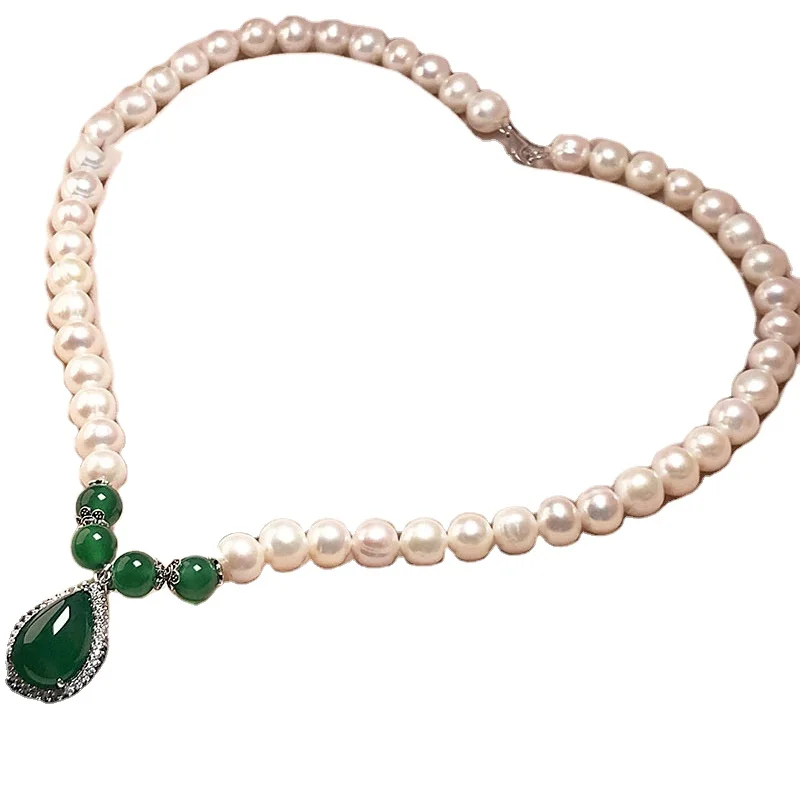 Agate And Chalcedony Necklace