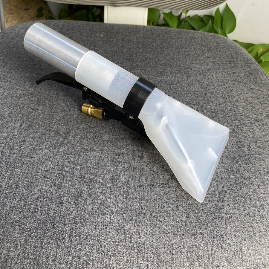 

MLEE Carpet Cleaning Machine Plastic Nozzle Sofa Washing Accessories With Metal