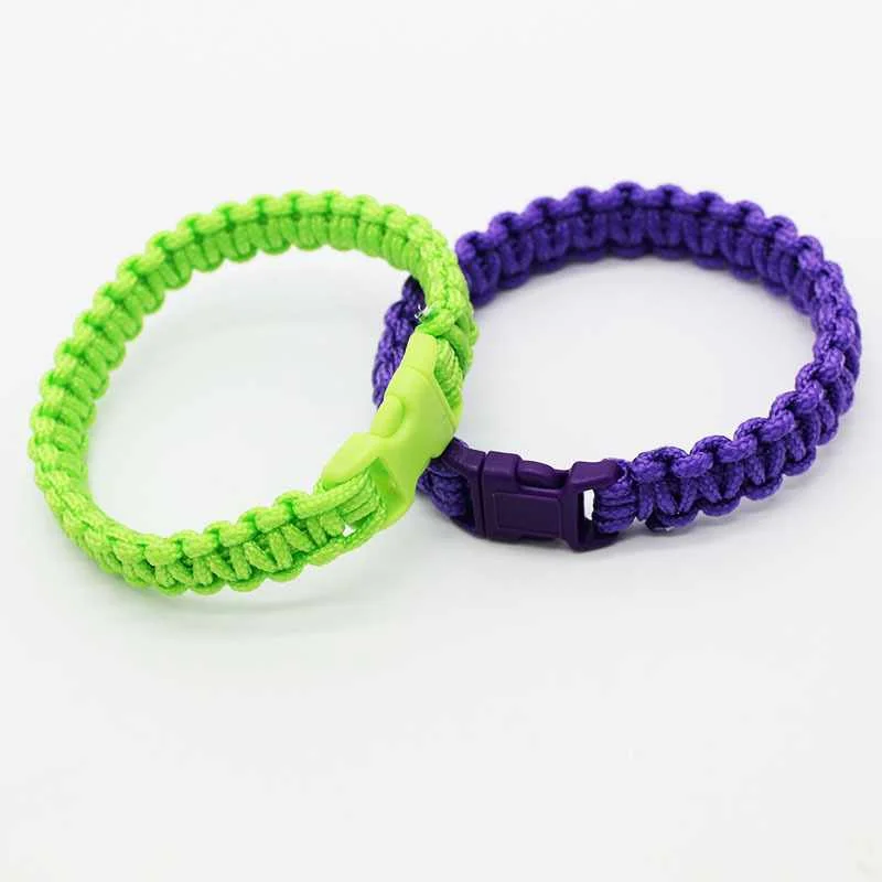 

Children's paracord bracelet hand-woven kids outdoor adventure survival bracelet