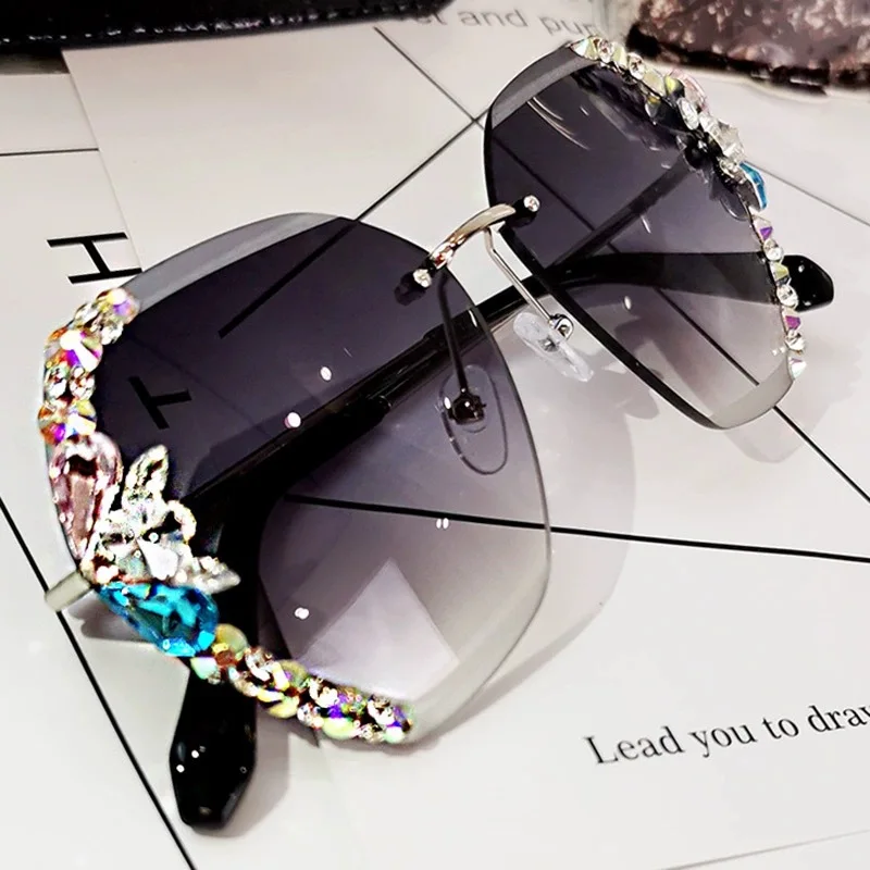 

Drop shipping Wholesale Women Luxury Rhinestone Square Sun Glasses Vintage diamond bling Oversized Rimless Sunglasses