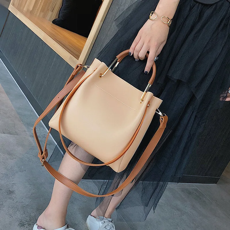 

New Fashion Trendy Tote Large Capacity Lady Bag Waterproof Shoulder
