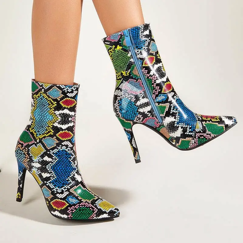 

Fashion women boots style of 2020 snake leather ladies boots ankle shoes heel