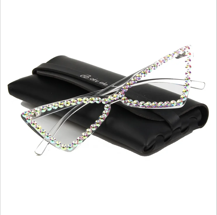 

Sexy Cat Eye Sunglasses Women Rimless Vintage Rhinestone Sun Glasses Female Lady Candy Color 2019 Eyewear Triangle Shades UV400