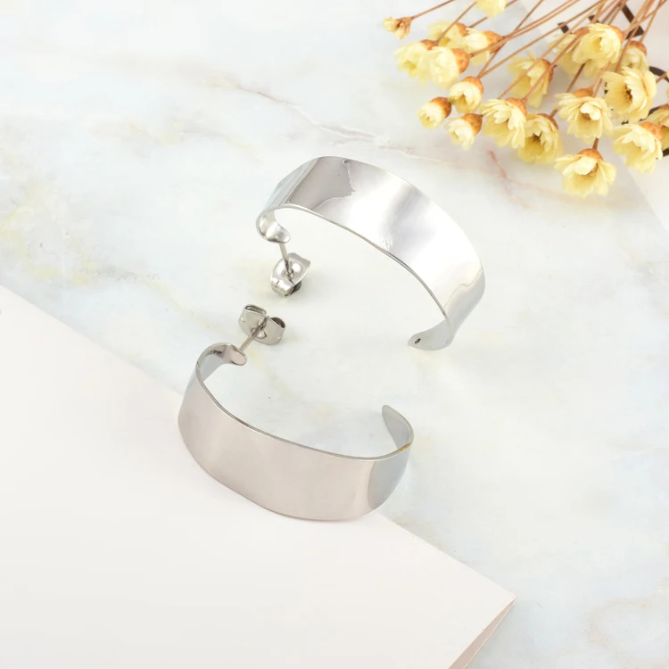 

2021 Stainless Steel Trendy Chunky Cuff Irregular Round Stud Earrings
