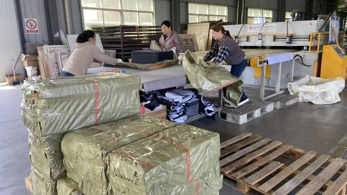 Eco Friendly Yoga Mat Production