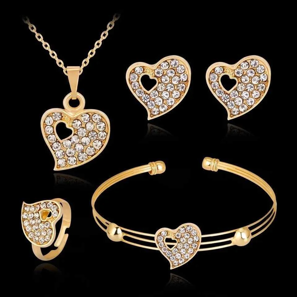 

Luxury Austrian Heart Pendant Crystal Gold Necklace Ring Ear Studs Bracelet Set Jewelry for Women