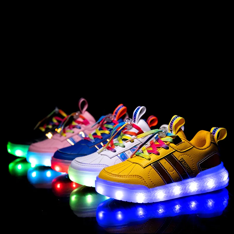 

New Trend Rechargeable Battery LED Light Children Casual Sneaker Shoes for Kids