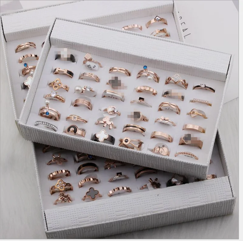 

Fashion rose gold titanium steel ring Korean fashion men's and women's titanium steel tail ring jewelry, Picture shows