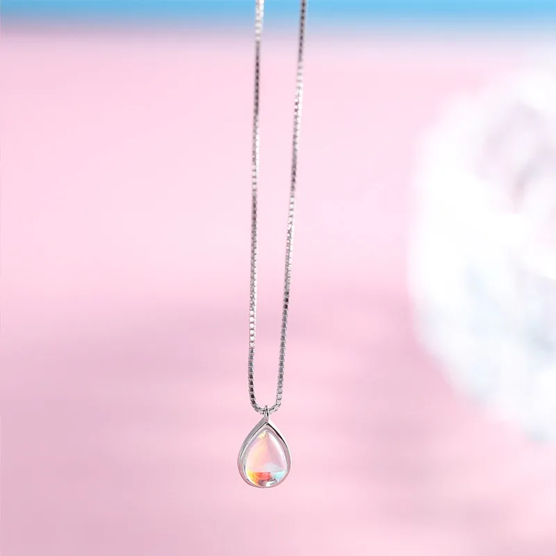 

2021 Hot Sale Korean Fashion Moonstone 925 Sterling Silver Water Drop Pendant Necklace For women, Picture shows