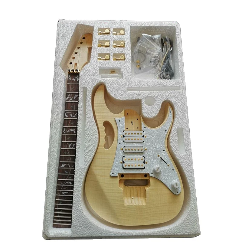 

Best Electric Guitar DIY Kit Set Basswood Body Rosewood Fingerboard Durable Maple Neck Guitar Accessories, Natural wood