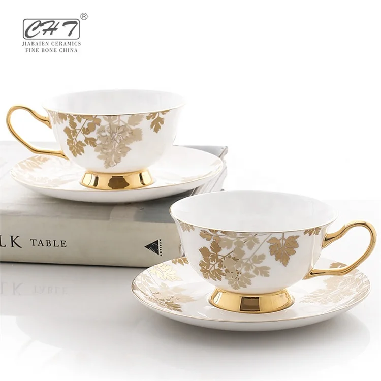 

Exquisite western personalized fine bone china coffee tea unique cup and saucer, White,red,black