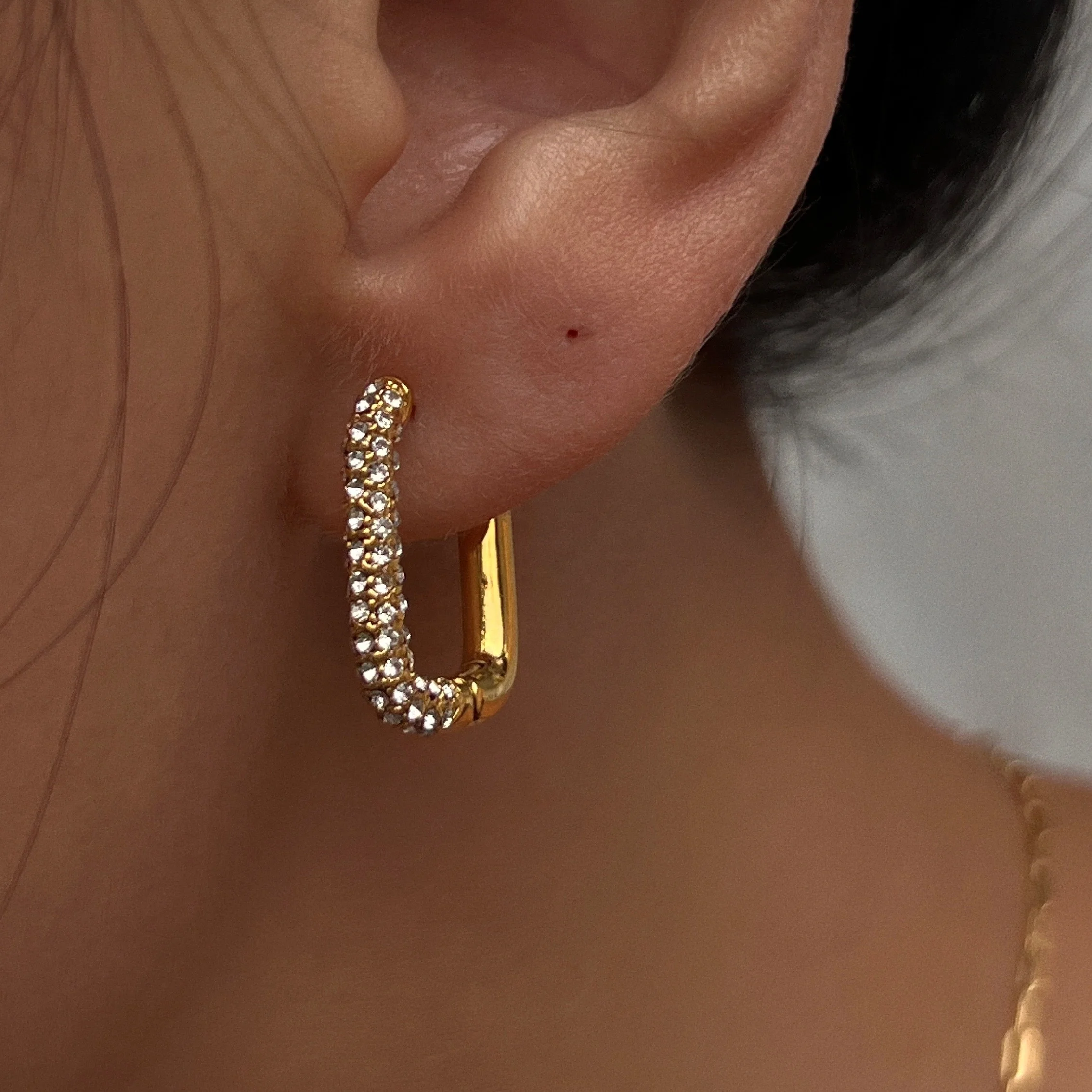 

2022 Dazan New 18k Gold Plated Stainless Steel Hypoallergenic Iced Out Zircon Two Usages Waterproof Tarnish Free Earrings Women