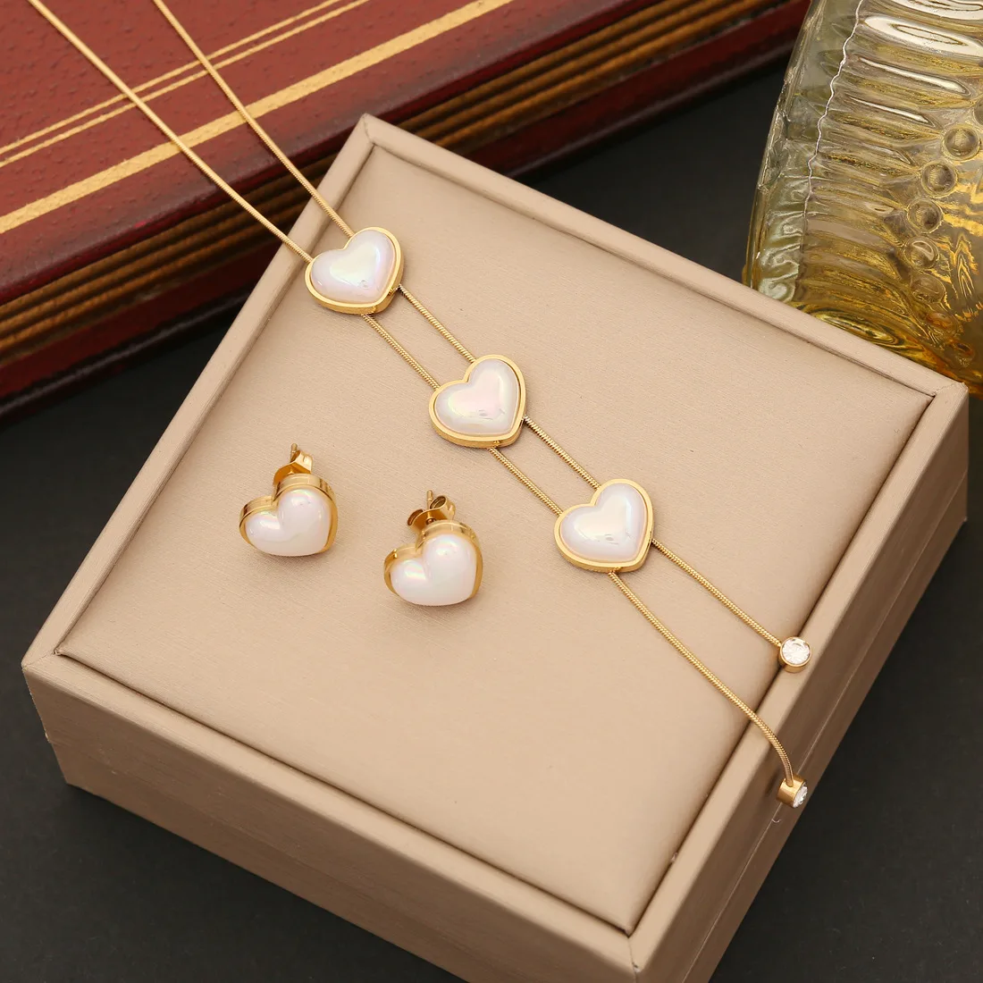 

Romantic Design Heart Necklace Earrings Bracelet Set for Women PVD Gold Plated Stainless Steel Jewelry Fashion Heart Jewelry