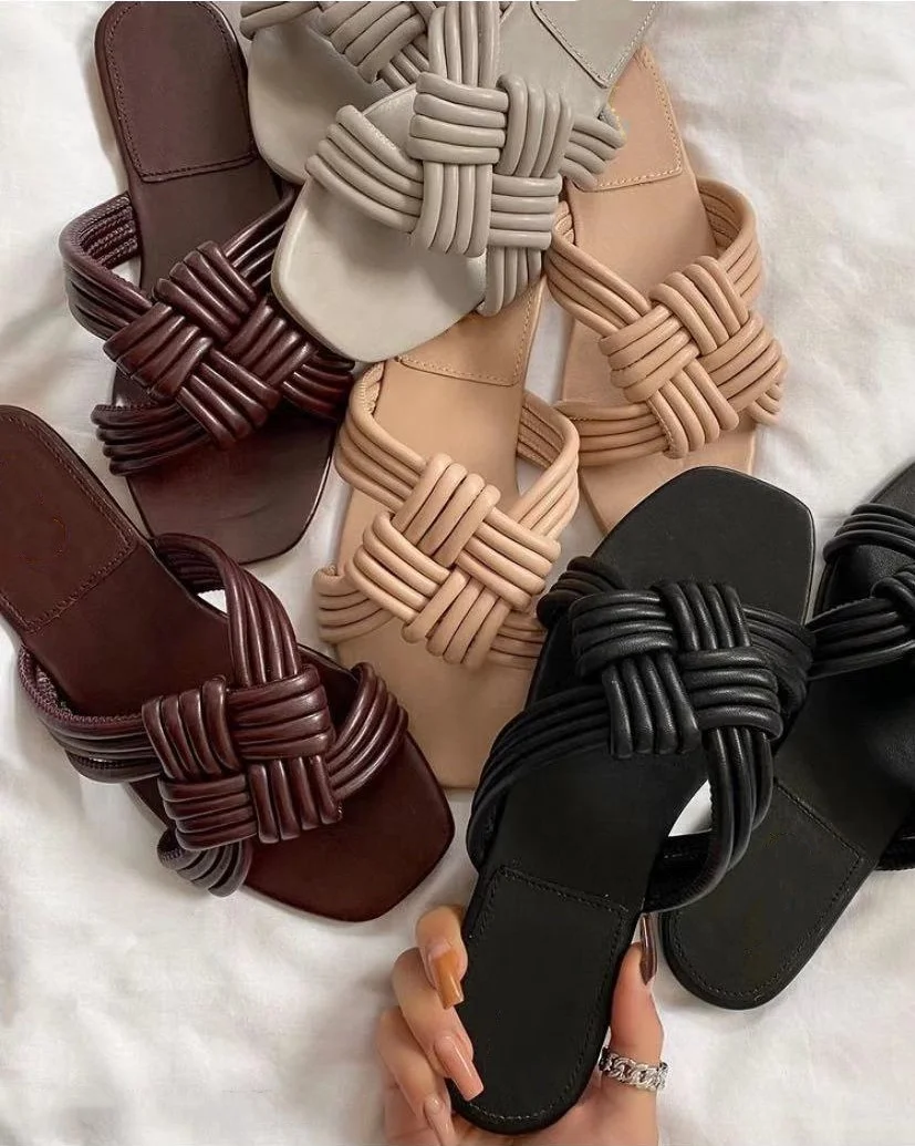 

Sexy New Beach Slippers with Weave Strap Summer New Style Open Toe Leather Sandals for Women and Ladies, 4 colors