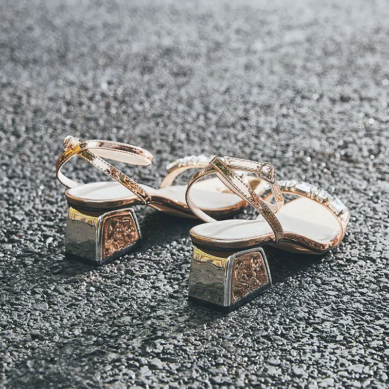 

2021 Summer square low Heel female rhinestone heels shoes cute sandals sandals with gem for women