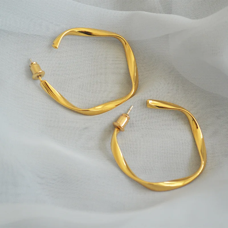 

Korean brass wavy twist Earring Women Real Gold plated Chunky Luxury Personalized Twisted Wholesale Dainty Open Hoop Earrings