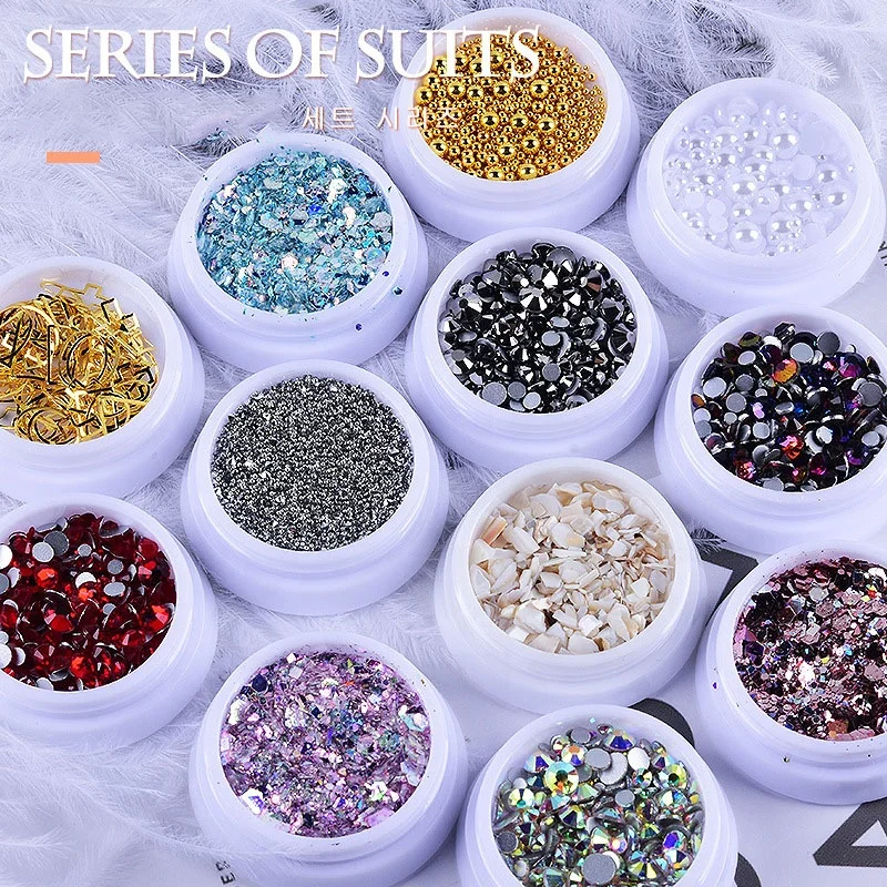 

Paso Sico 4 Designs/Set Wholesale Nail Boxes Mixed DIY Accessories Pearls Rivet Rhinestones Nail Art Decoration Products