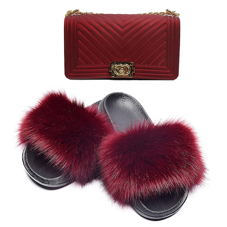 

Premium Quality Custom Slippers And Lady Stylish Purse Muti Color Fur Slippers And Bags, Customized color