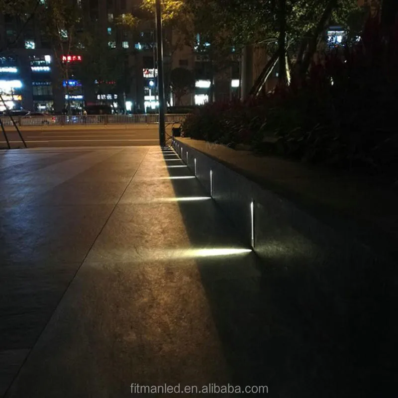 step wall lamp.jpg