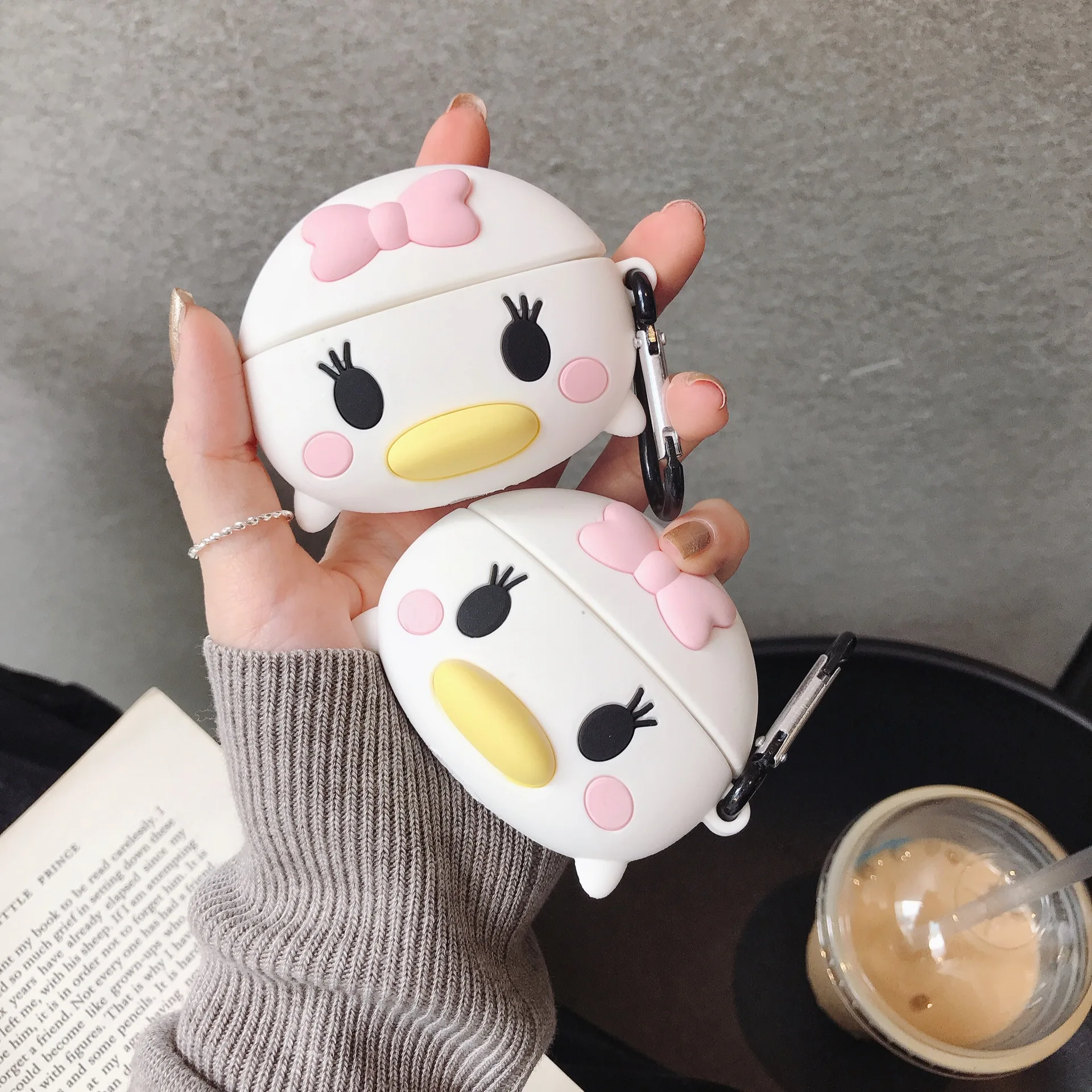 

3D Doll Cute Daisy Duck Eleagent Rubber Gel case for Airpods Pro Shockproof earphone Cover, Pink