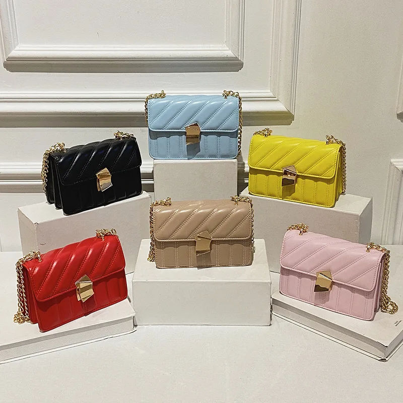 

Australia designer 2021 new female bag texture indentation chain single shoulder bag pu leather women design lock bags