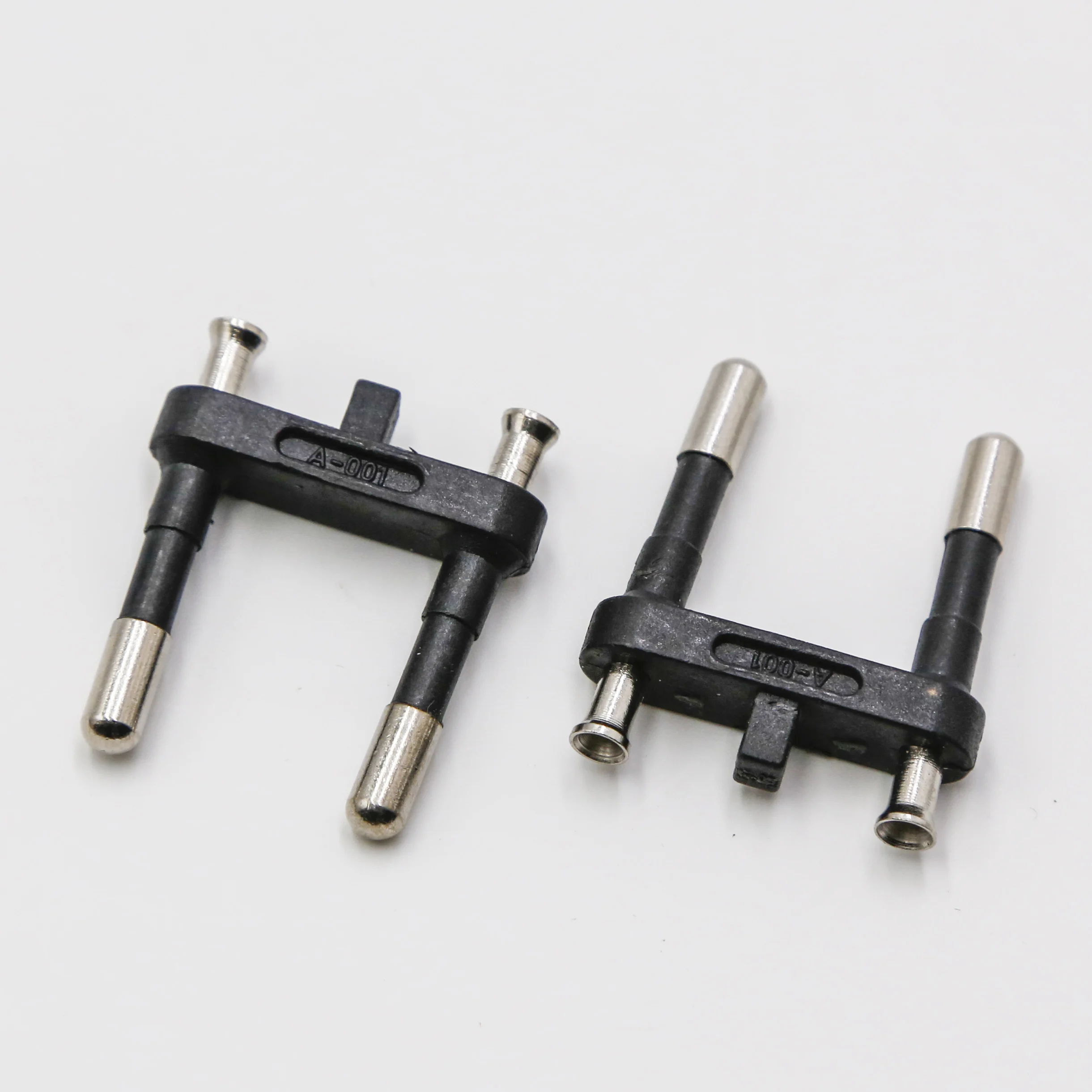 

europe vde plug insert VDE SOLID HOLLOW PINS 2.5A