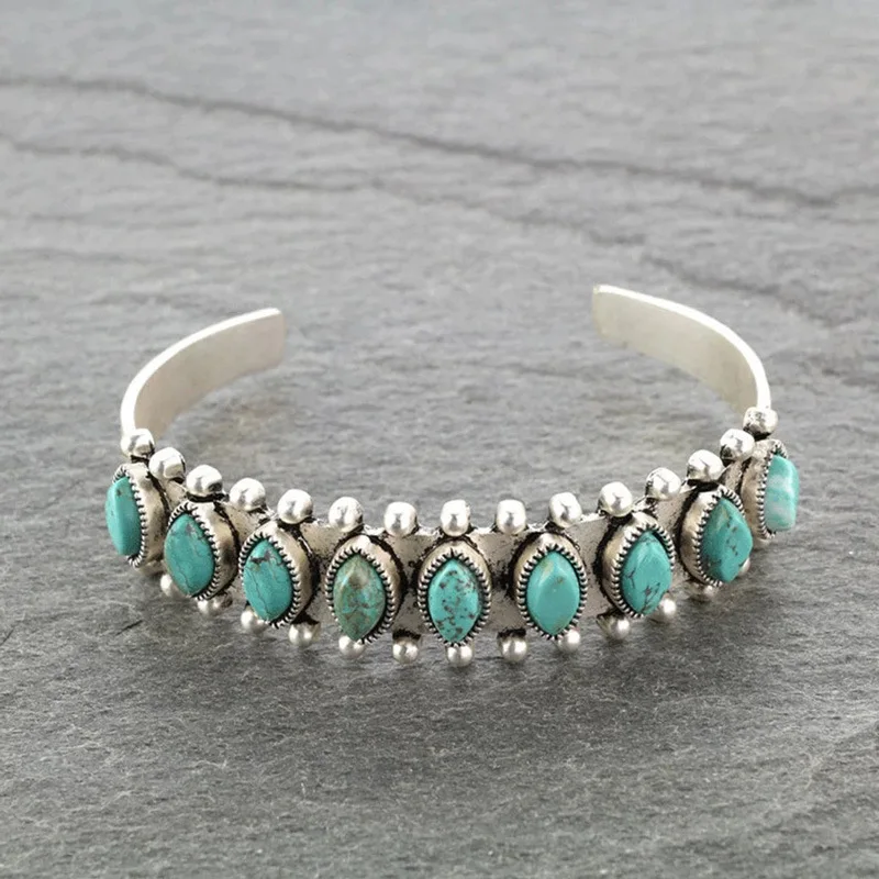 

Bohemian Vintage Cute Oval Shaped Navajo Turquoise Cuff Bracelet For Gift