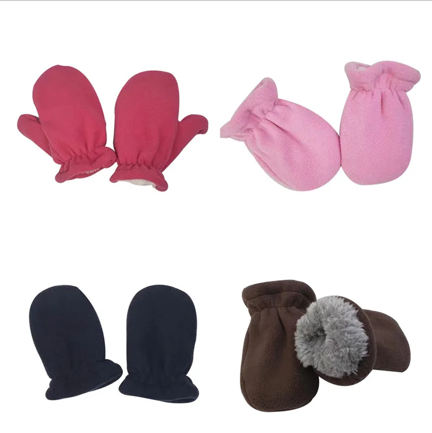 

Autumn and winter new children's rocking velvet Mittens Arctic velvet baby warm children Mittens wholesale
