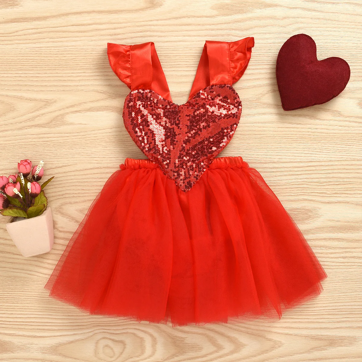 

rts ins China Red Heart Dress Summer Girls Infant Sling One-piece Romper Dress