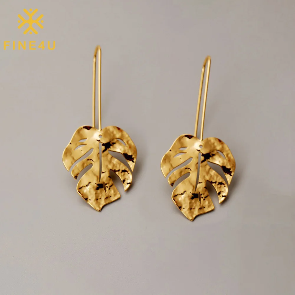 

Women Fashion Elegant Accessories Jewelry Drop Dangle Gold Plated Brass Maple Leaf Earrings