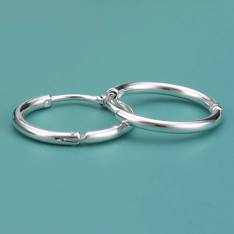 

Amazon Hotsale Round Hoop Earrings Minimalist High Polished Silver Plated Stainless Steel Hoop Earrings