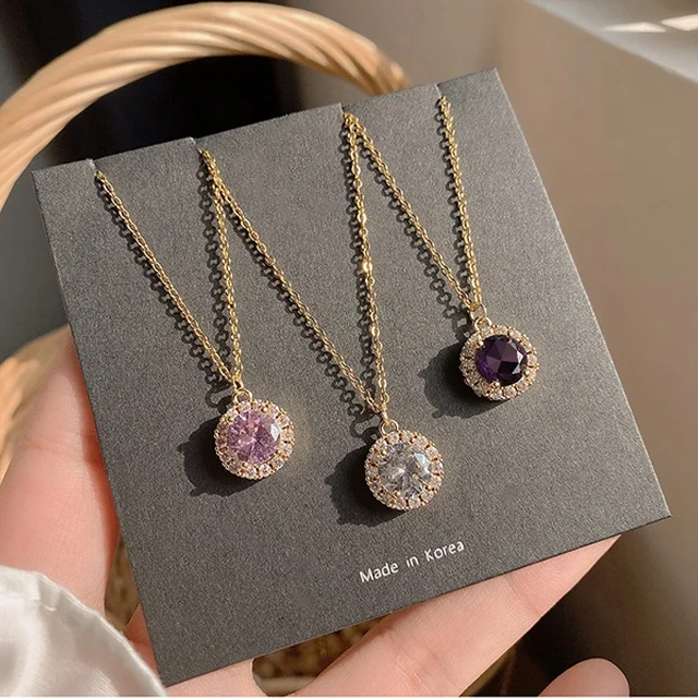 

Adelante South Korea Titanium High-Grade Zircon Celebrities Cool Style Collarbone Chain Jewelry Necklace, White, pink, and purple