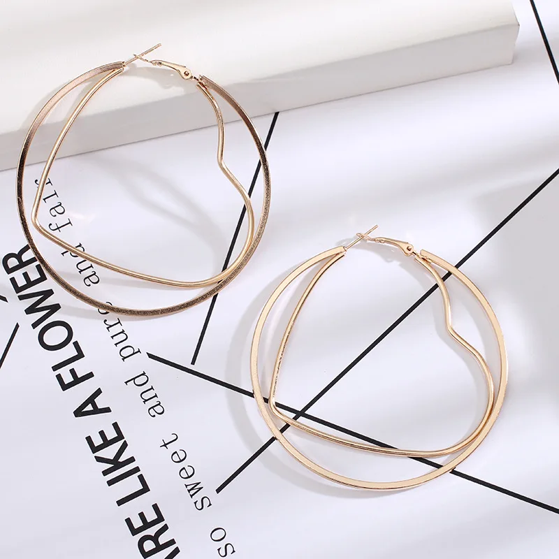 

America Style 7CM Large Circle Hoop Earrings Gold Heart Round Hoop Earrings