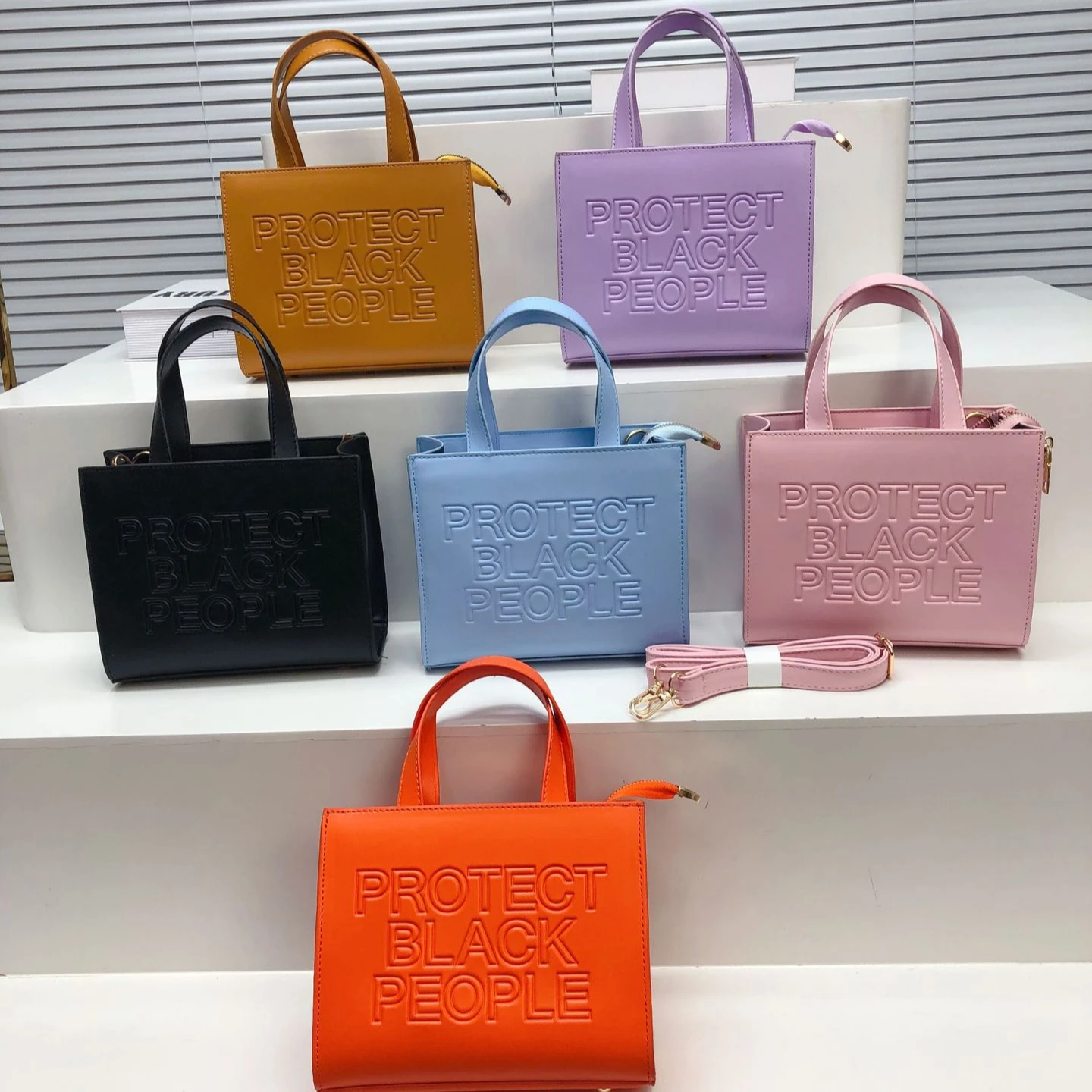 

2022 New Arrival Solid color Embossing lettes handbag individuality Candy Color Crossbody bag women hand bag