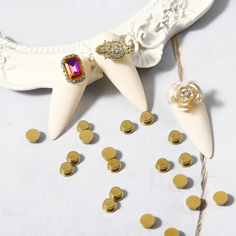 

New 3D Diy Accesorios Designer Dragon Bear Spinning Nail Art Charm Decoration