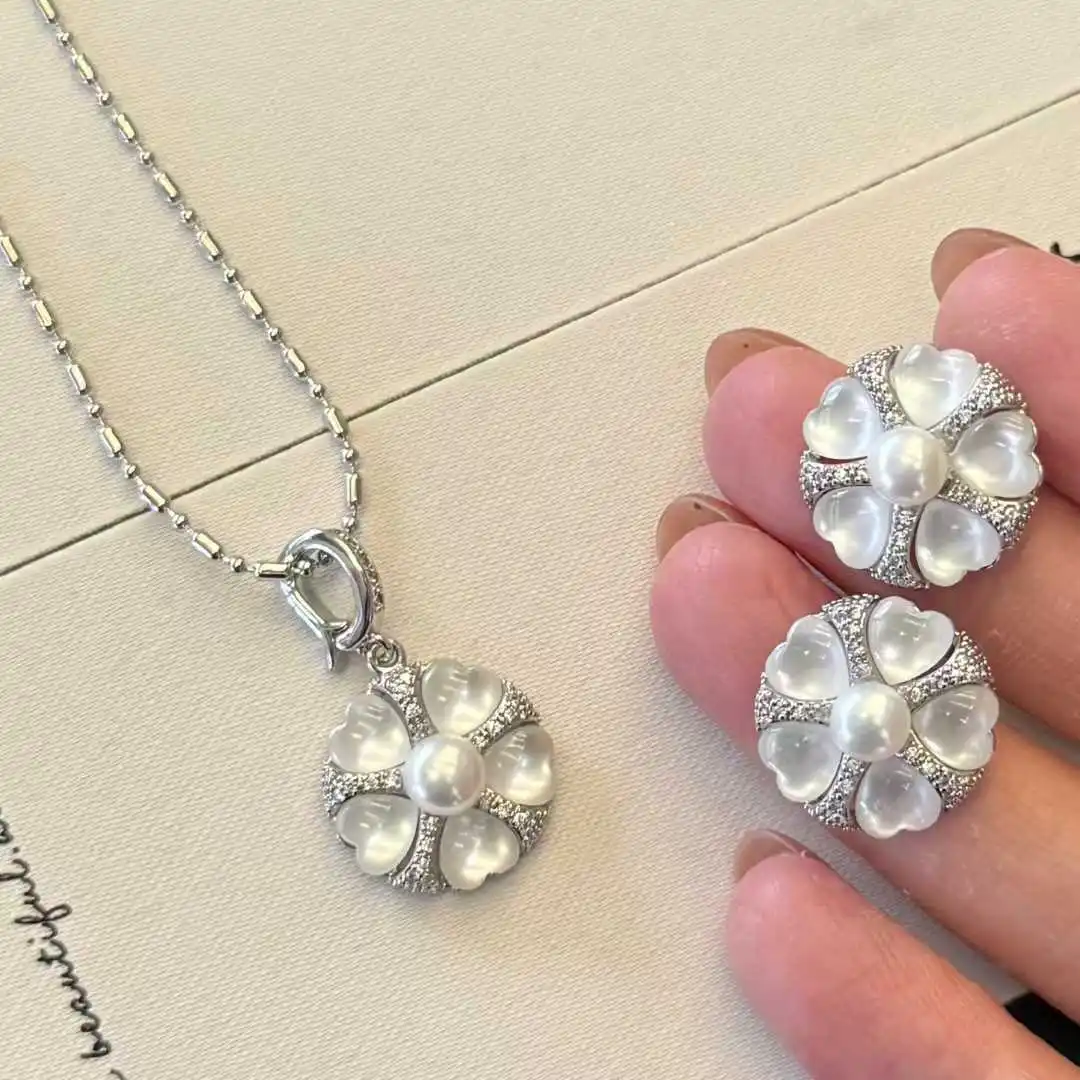 Super Beautiful Design Cat Eye Stone Inlaid 5-6mm Natural Freshwater Pearl Necklace Earring Set Fine Jewelry Set
